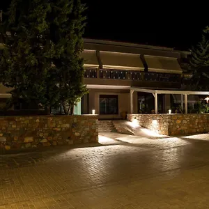 Old Nikiti's Νικήτη